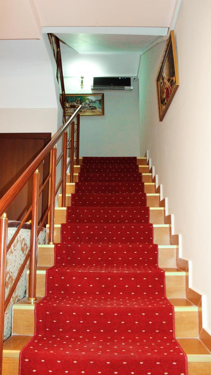 Twin Castle Boutique Hotel Baku Exterior photo