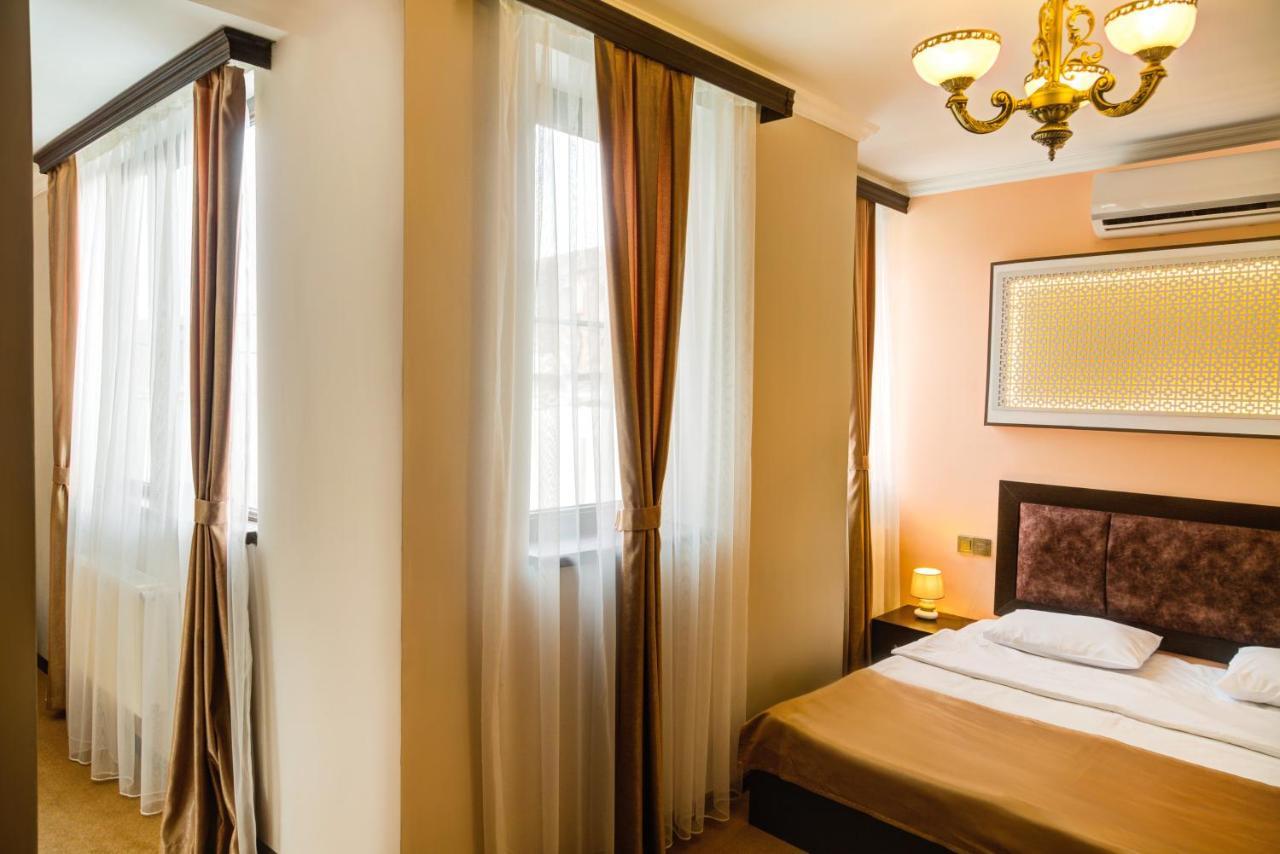 Twin Castle Boutique Hotel Baku Exterior photo