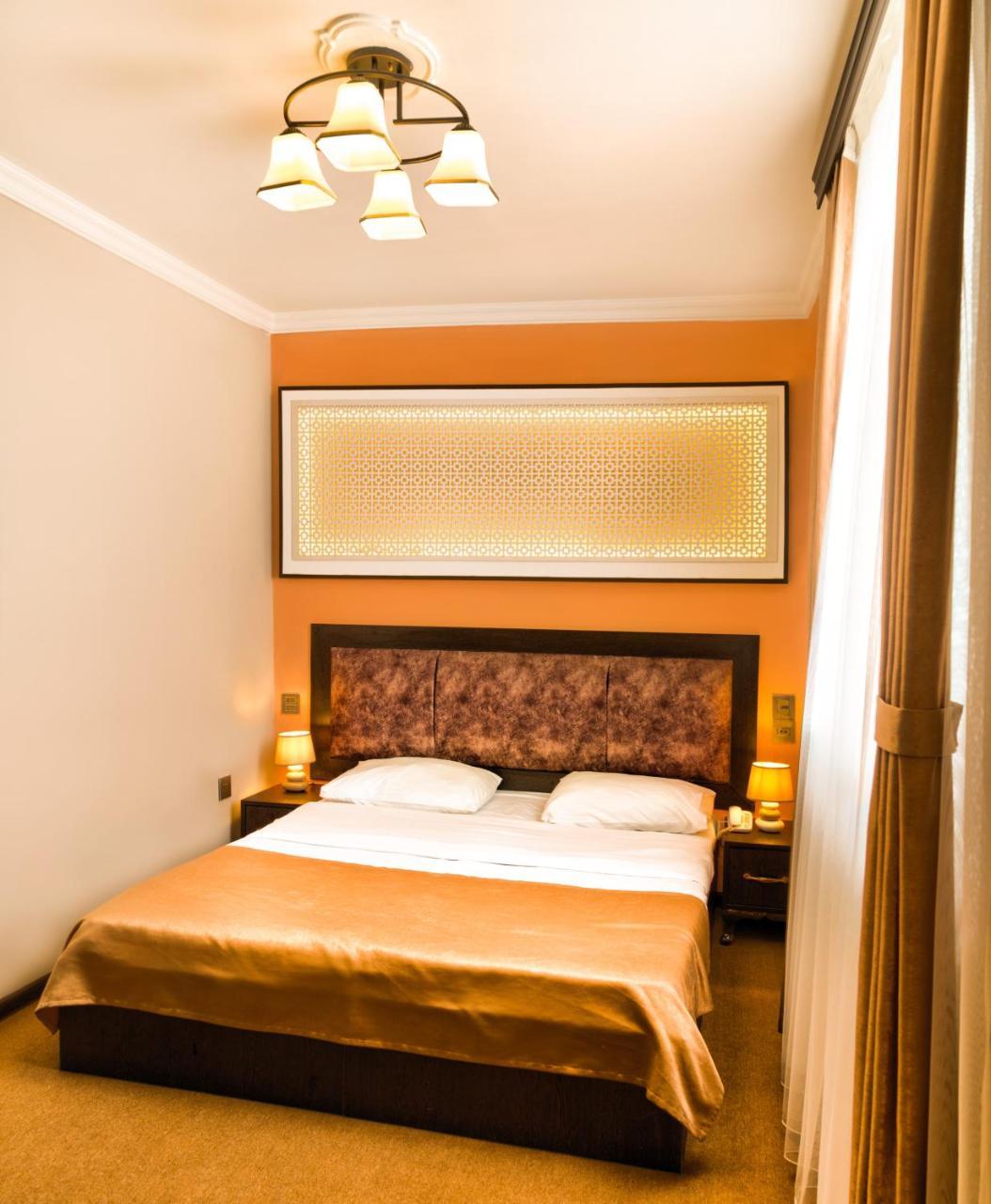 Twin Castle Boutique Hotel Baku Exterior photo